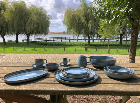 Image of Uno Stoneware Dinnerware Salad Plates 8.6 Inches, Sets of 4 in Assorted Colors