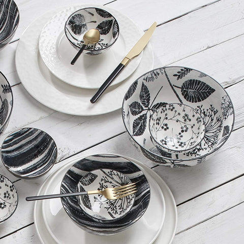 Image of Kimono Black And Gold Flatware Set Service for 4