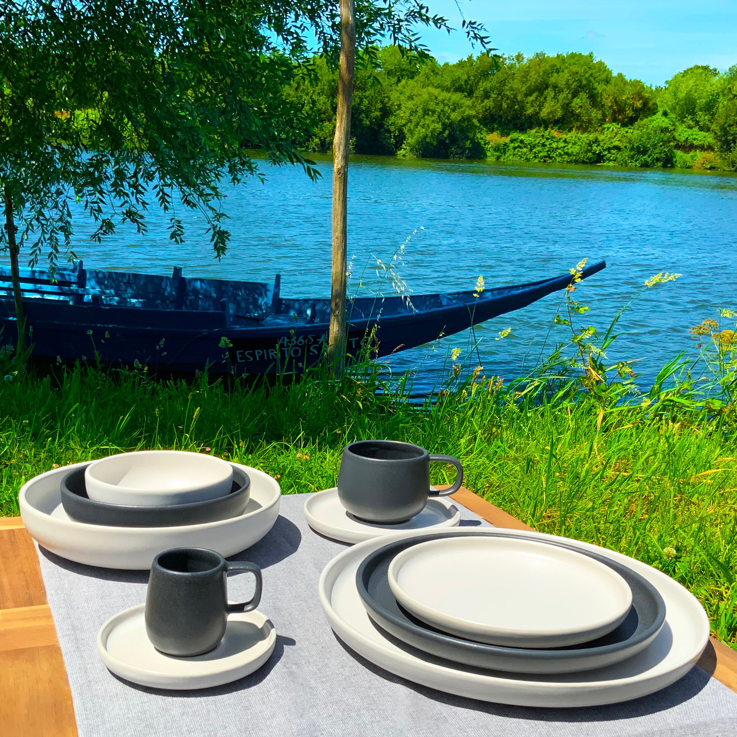 Uno Stoneware Dinnerware Dip Bowls 4.7 Inches, Sets of 4 in Assorted Colors