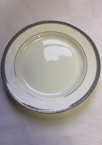 Image of Brilliant - Imperial Platine Bread and Butter Plate 6" Set of 6 (White with Silver Rim)